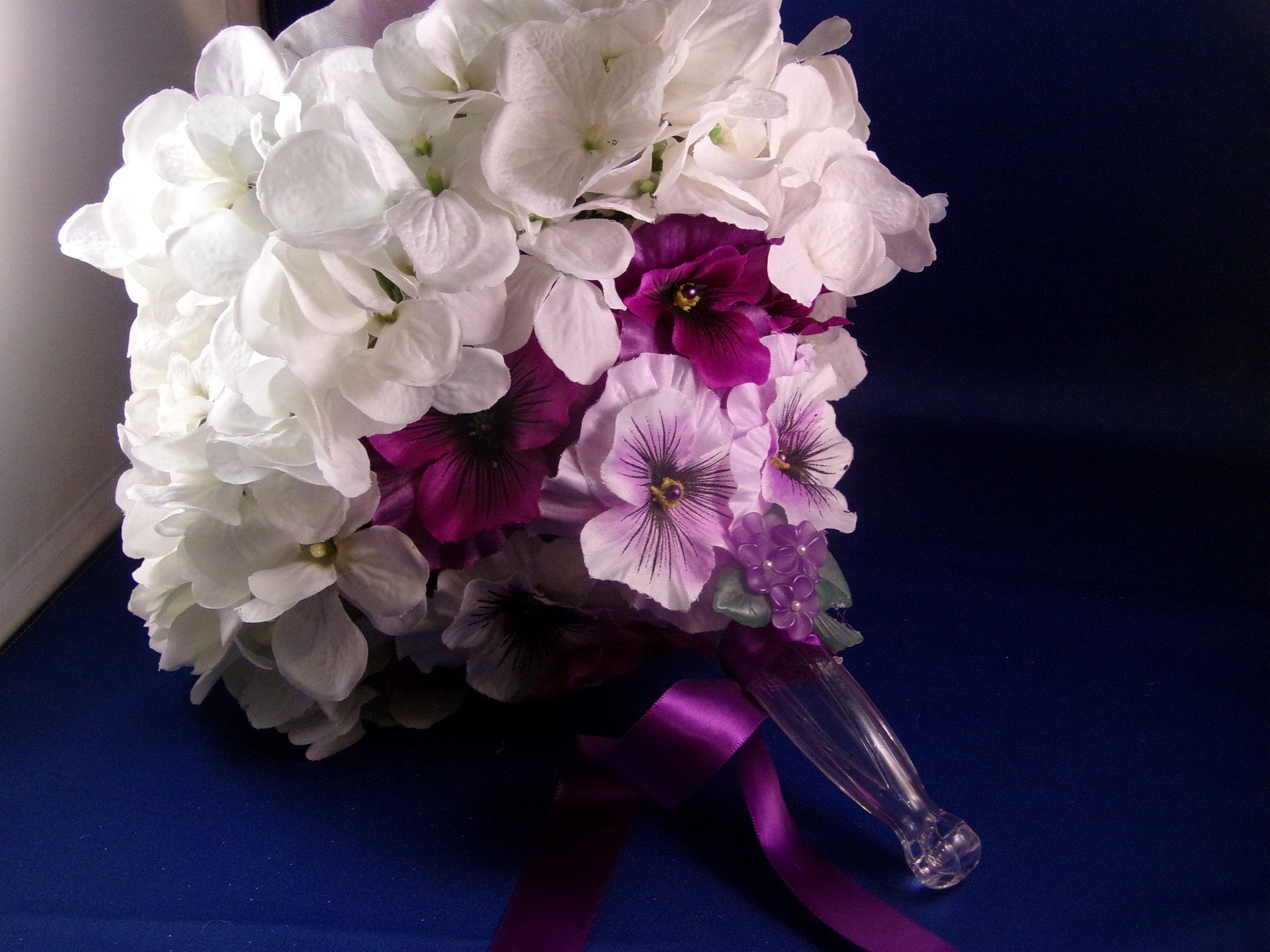 Bouquet-White Hydrangea Purple Pansy